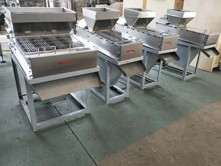 Four types of peanut peeling machine